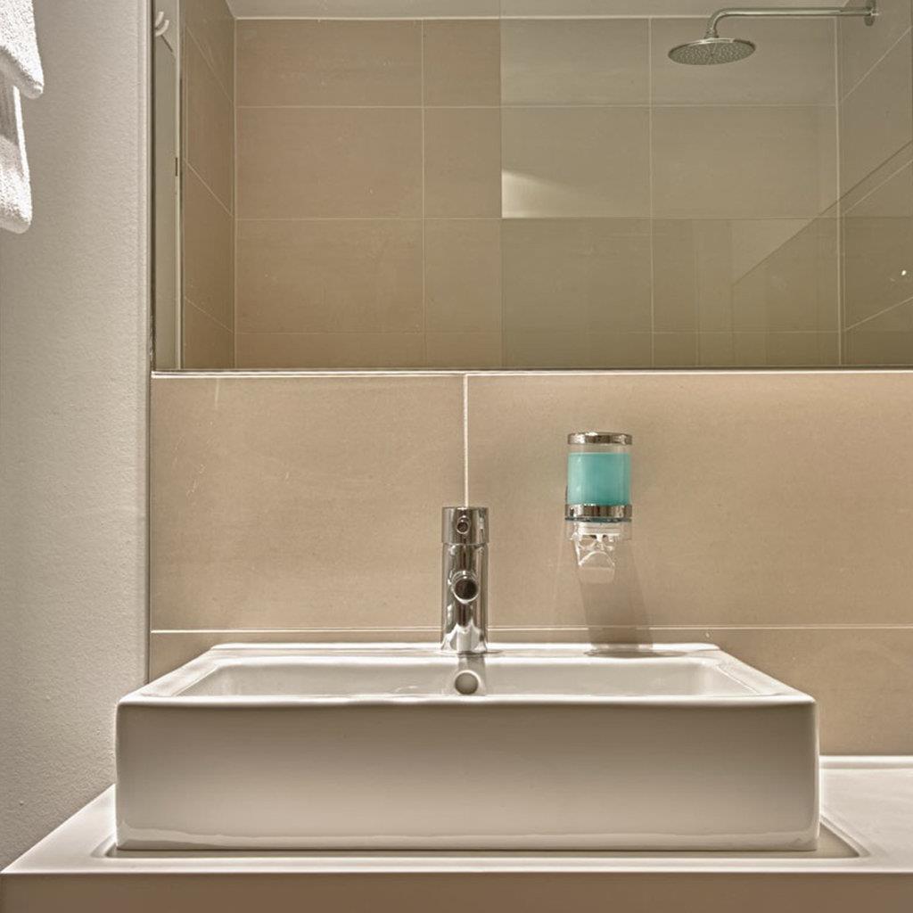Hotel Conti Duisburg - Partner Of Sorat Hotels 객실 사진