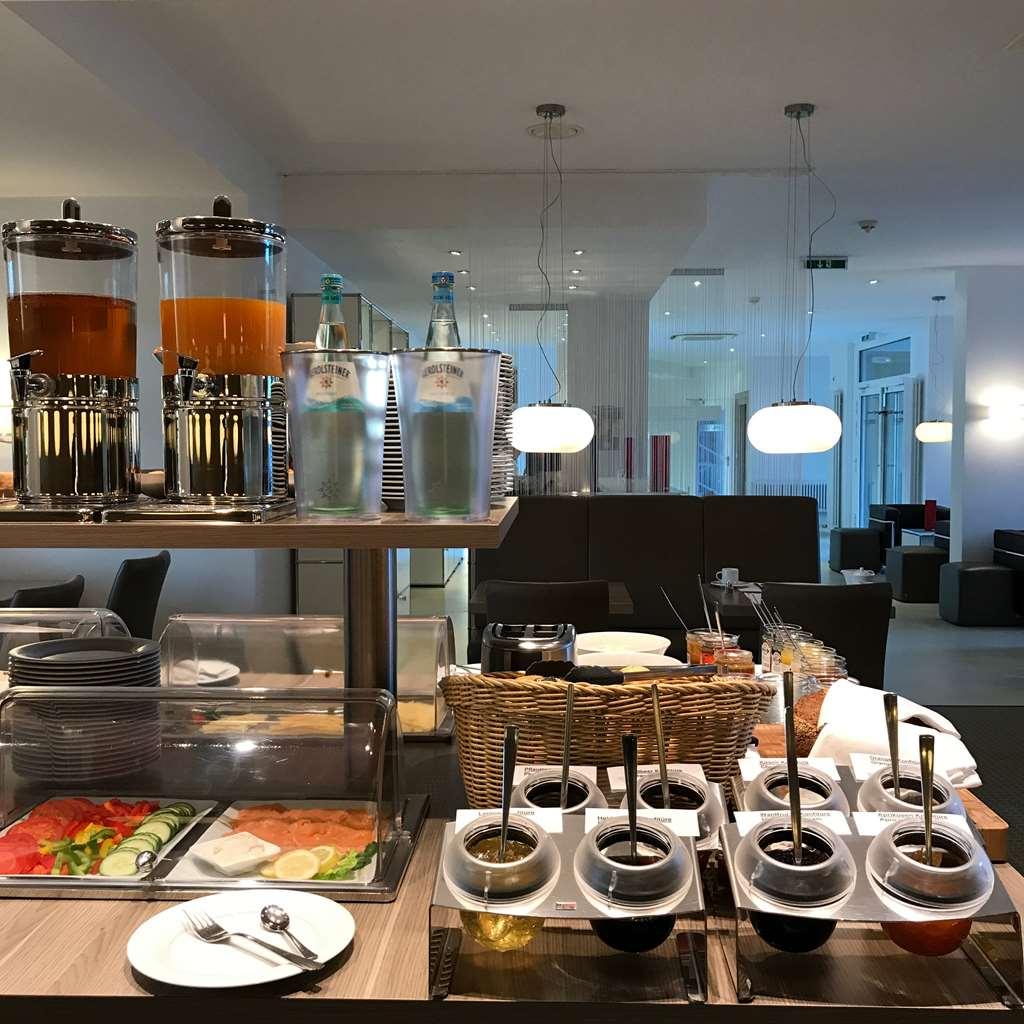Hotel Conti Duisburg - Partner Of Sorat Hotels 레스토랑 사진