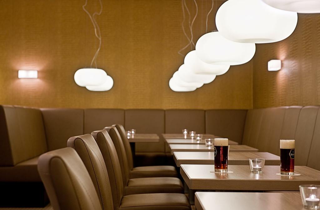 Hotel Conti Duisburg - Partner Of Sorat Hotels 레스토랑 사진